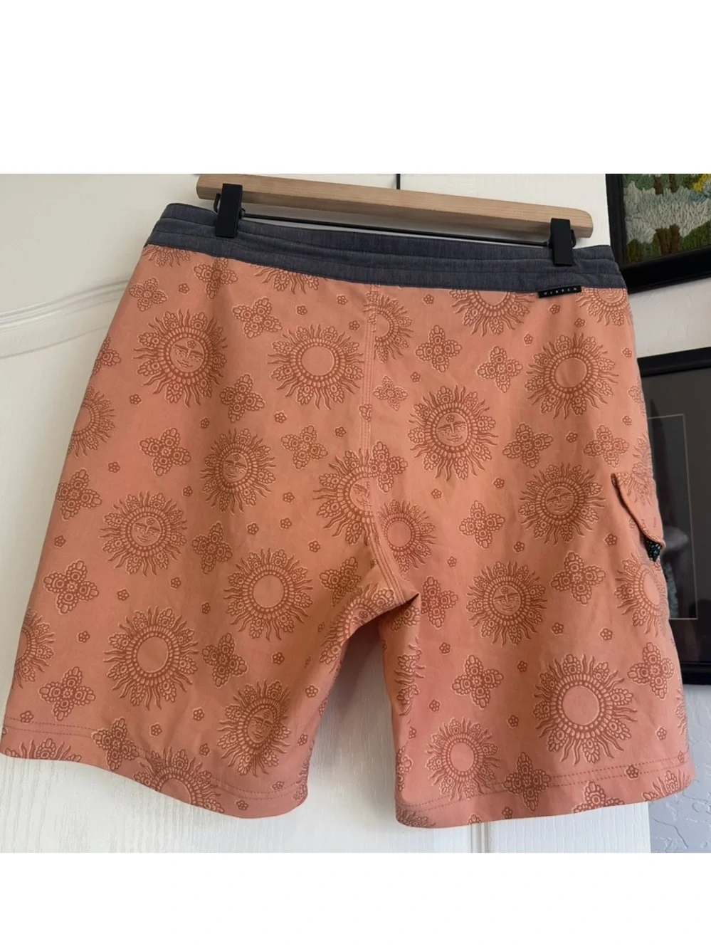 VISSLA “Sun God” Board Shorts. Size: 31. Excellent condition